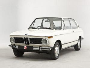 BMW 2000 Touring 1971 года (UK)